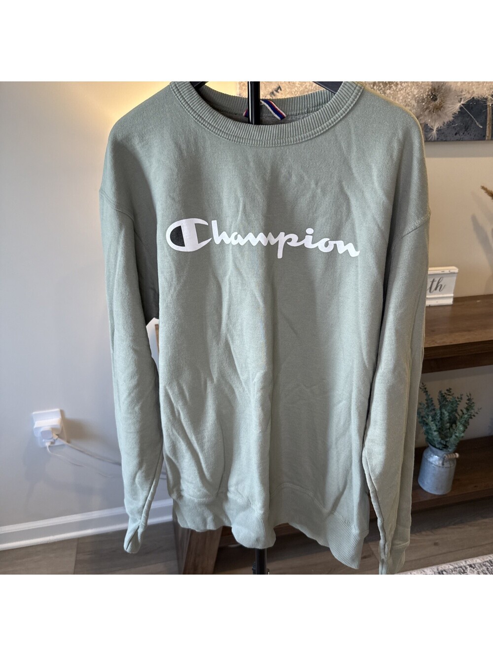 Champion Sage Green Long Sleeve Sweat Shirt Size L